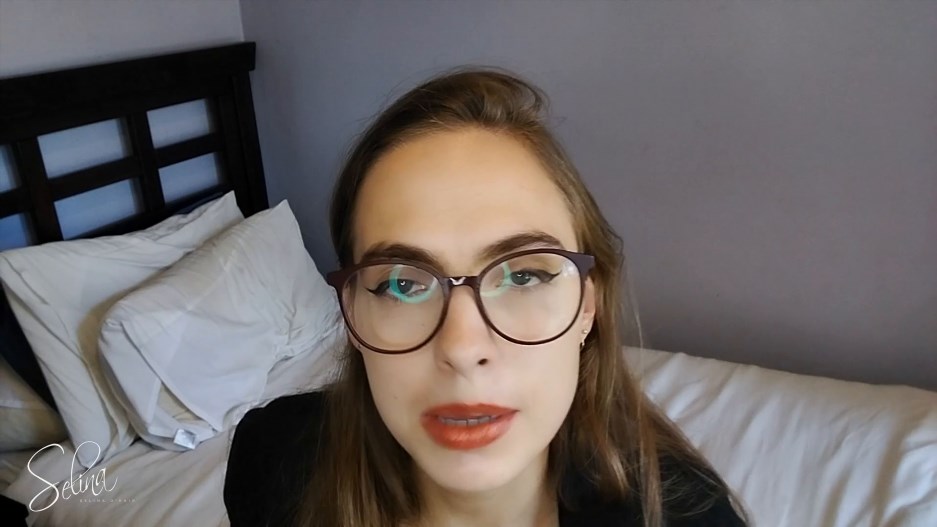 Selina O Hair – Cheating Mommy Wants Your Small Cock